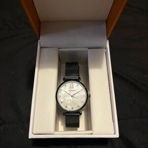 Sleek Black Mesh Strap Women's Watch